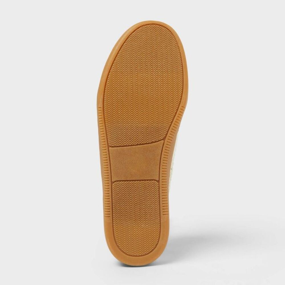 Women’s Lina Sneakers with Memory Foam Insole - Universal Thread Cream 8 - Picture 4 of 4